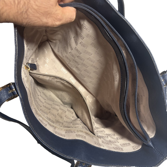 Michael Kors Navy Tote Work Bag Flap Front Pocket AV-1611 Corpcore Minimalist - Picture 15 of 16